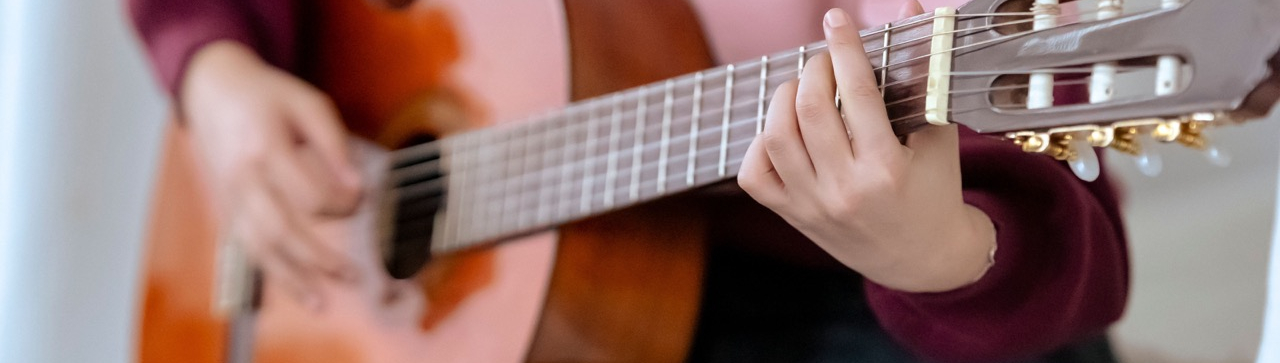 Groß (Gitarre)
